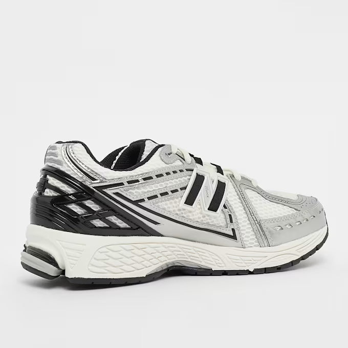 Sneakers for Everyday Wear & Streetwear - Silver/White