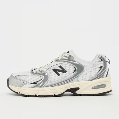 Sneakers for Everyday Wear & Streetwear - White/Silver