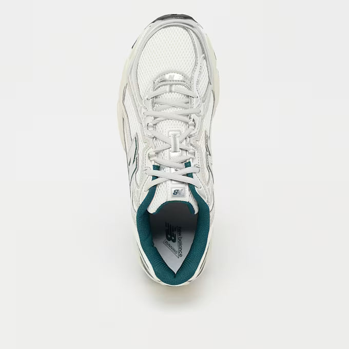 Sneakers for Everyday Wear & Streetwear - Beige/Green