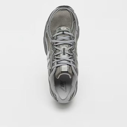 Sneakers for Everyday Wear & Streetwear - Grey