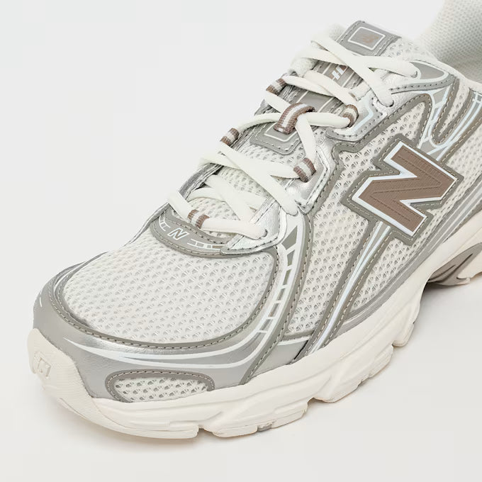 Sneakers for Everyday Wear & Streetwear - Silver/Beige/White