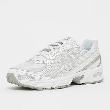 Sneakers for Everyday Wear & Streetwear - White/Silver