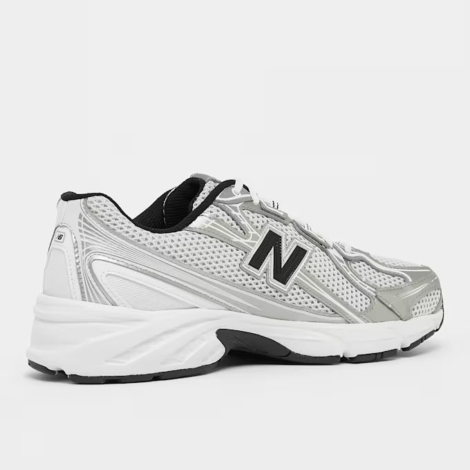 Sneakers for Everyday Wear & Streetwear - White/Silver