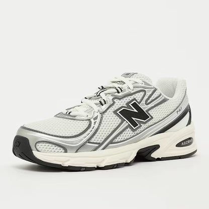 Sneakers for Everyday Wear & Streetwear - White/Grey