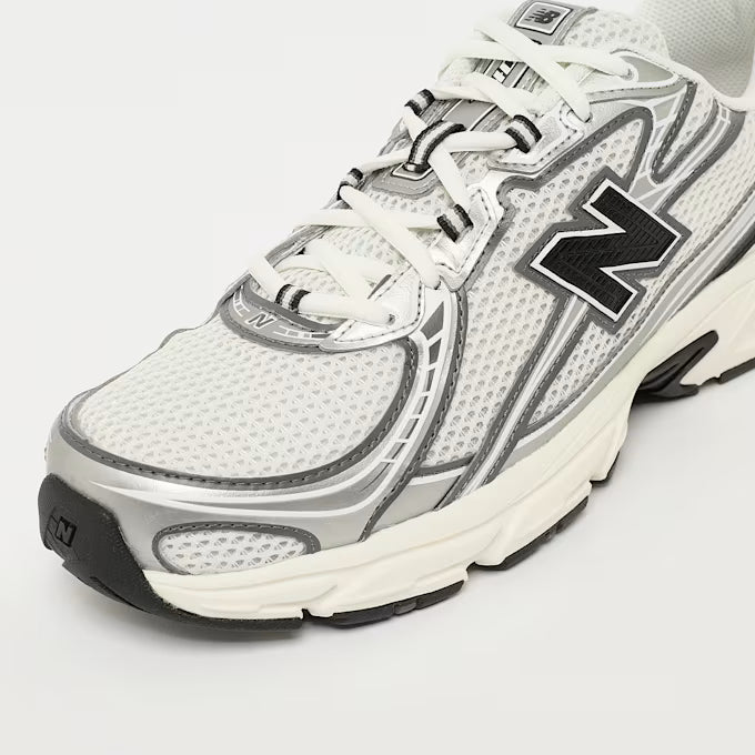 Sneakers for Everyday Wear & Streetwear - White/Grey