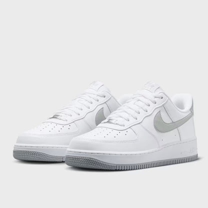 Men's Retro Sneakers for Everyday Wear & Streetwear - White