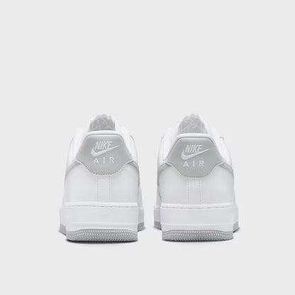 Men's Retro Sneakers for Everyday Wear & Streetwear - White