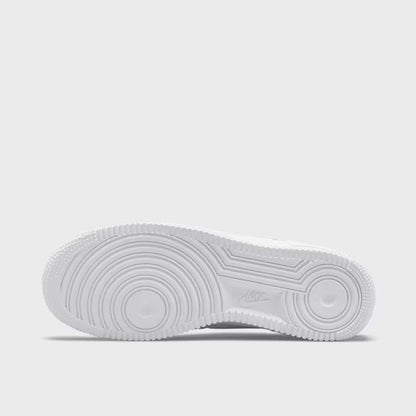 Women's Retro Sneakers for Everyday Wear & Streetwear - White